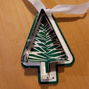 Crate & Barrel Tree Cookie Cutter (NWT)